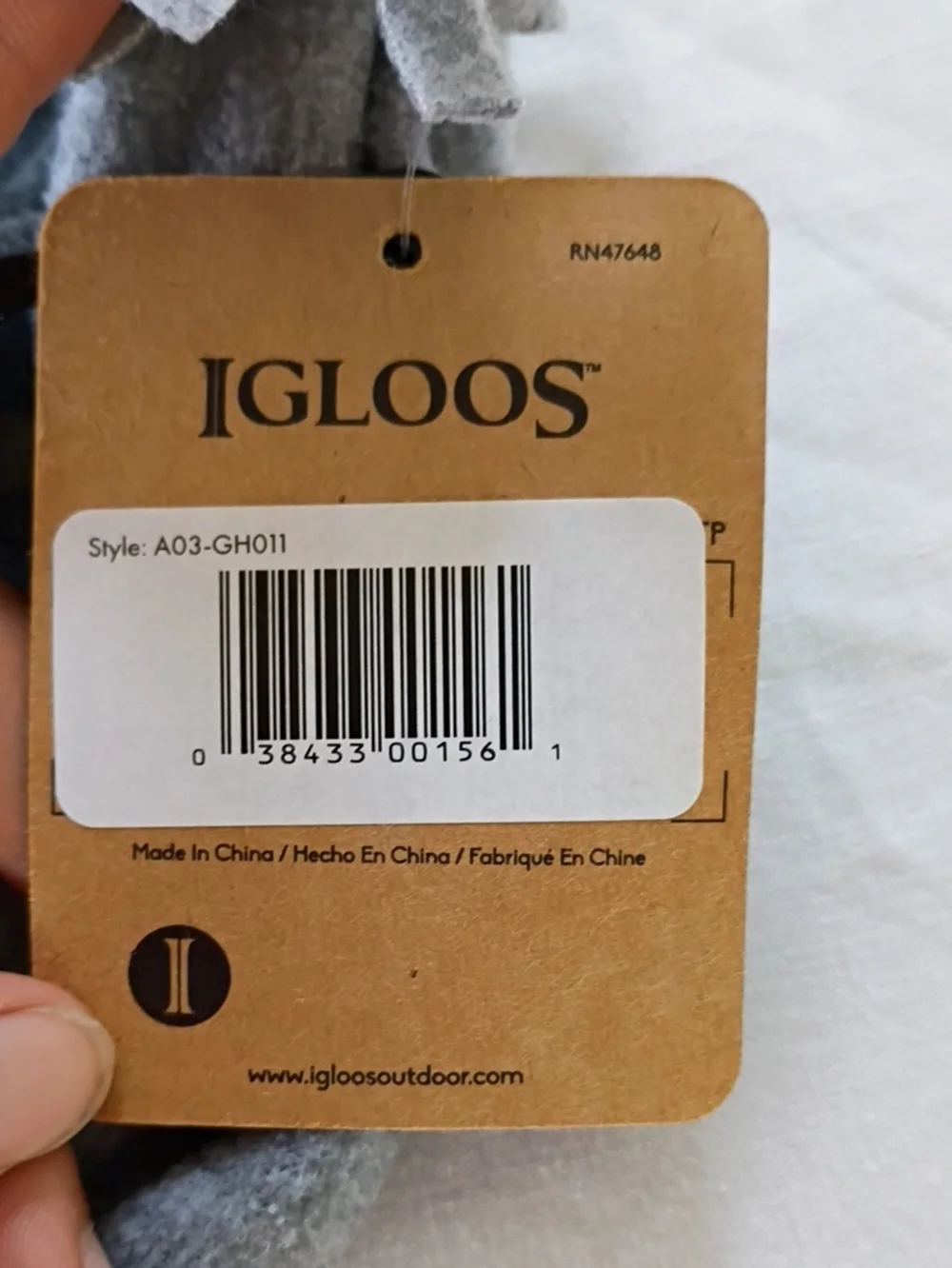 NWT Igloos Youth Fleece Pom Beanie - Light Gray One Size Fits Most Winter Hat